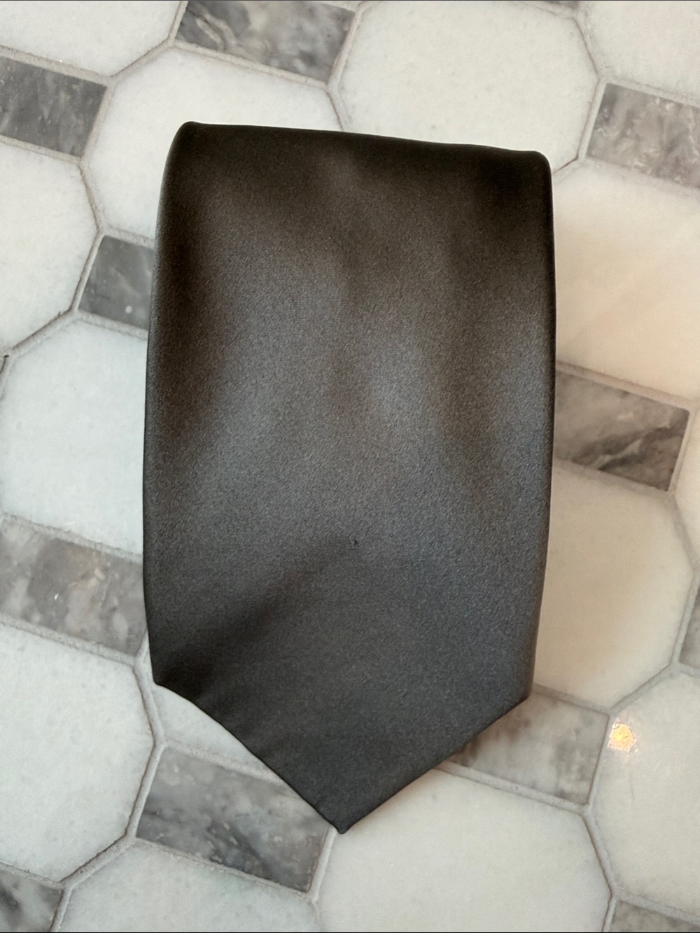 Ralph Lauren Solid Silver Gray Silk Men’s Tie
